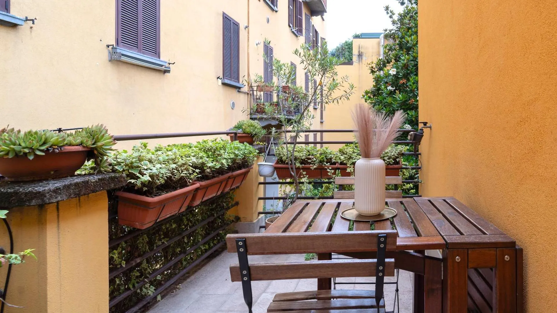 Green Terrace Studio - Milano City Center - Duomo Διαμέρισμα